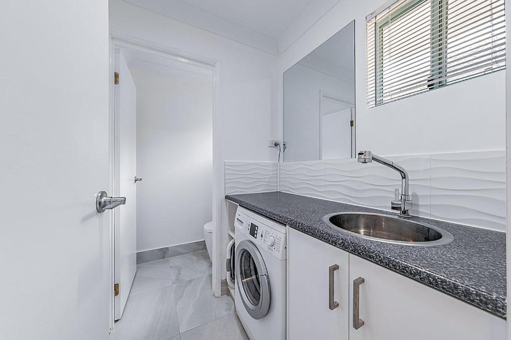 Sunset Waters Apartments Đảo Hamilton Ngoại thất bức ảnh