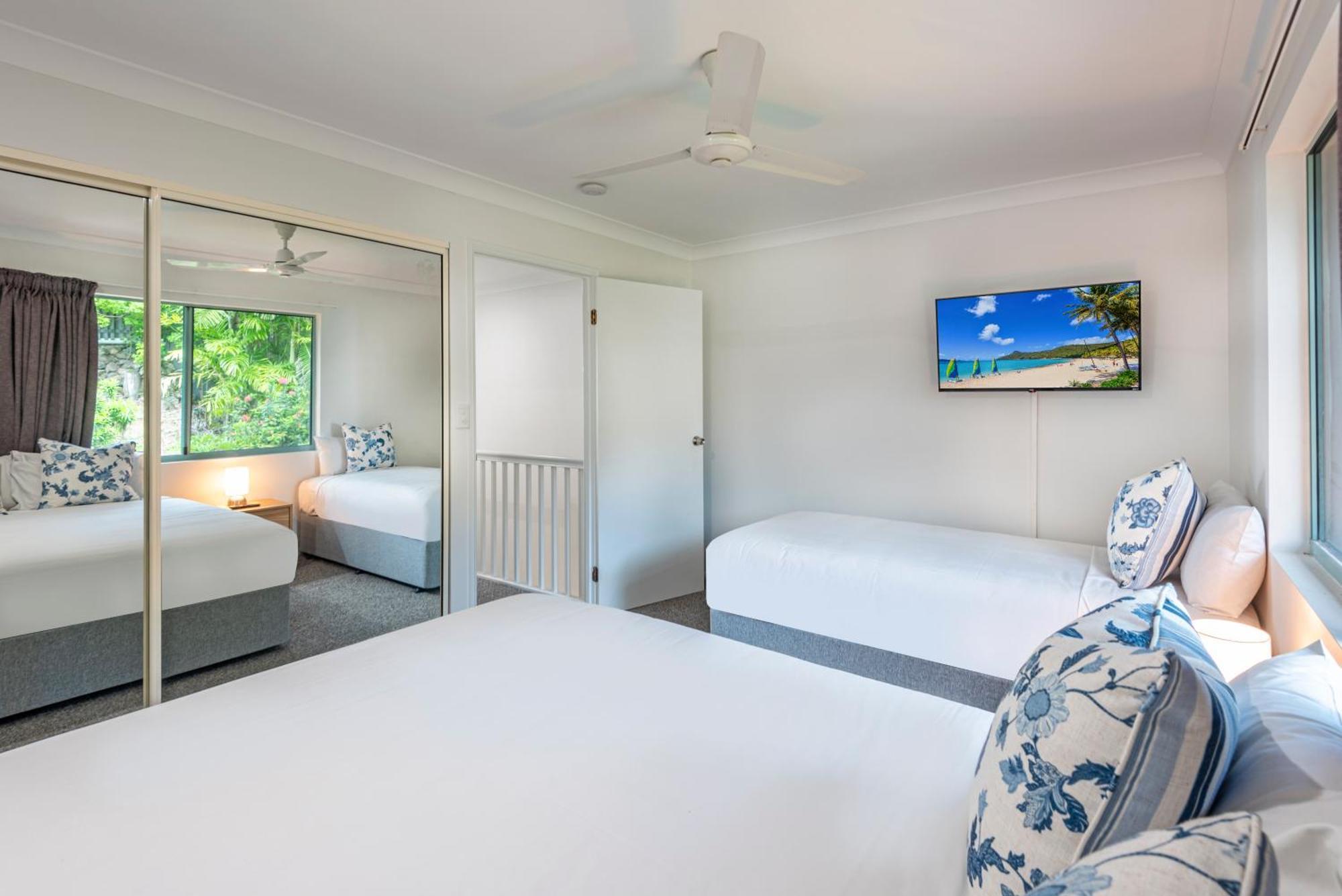Sunset Waters Apartments Đảo Hamilton Ngoại thất bức ảnh